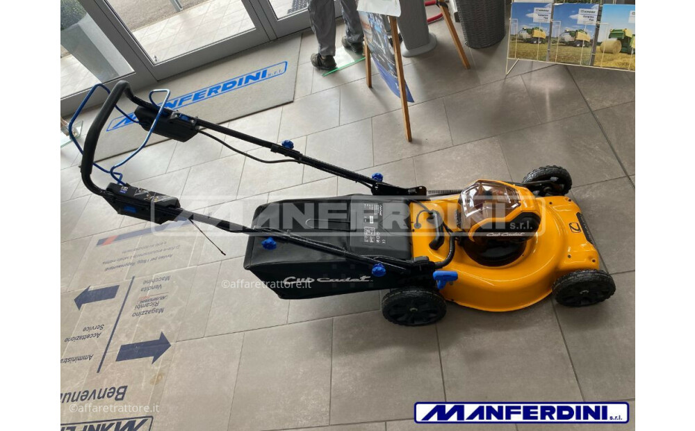 Traktorek ogrodowy Cubcadet LM5 E 51R Nowy - 5