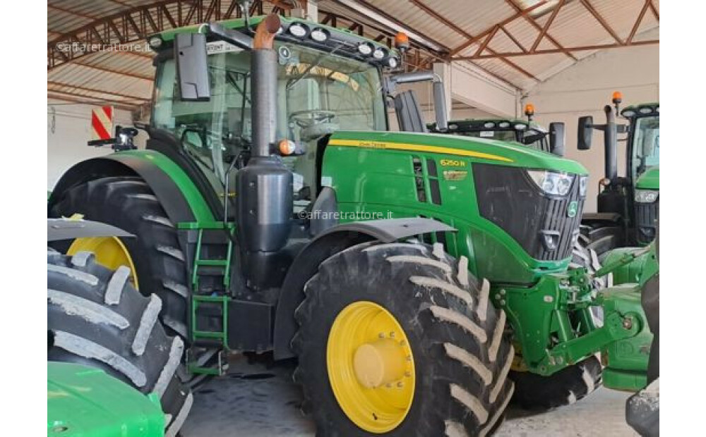 John Deere 6250R Używane - 3