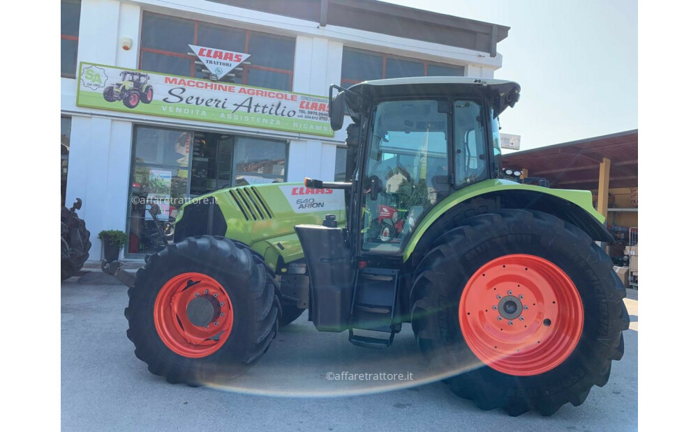 Claas ARION 640 CIS Używany - 3