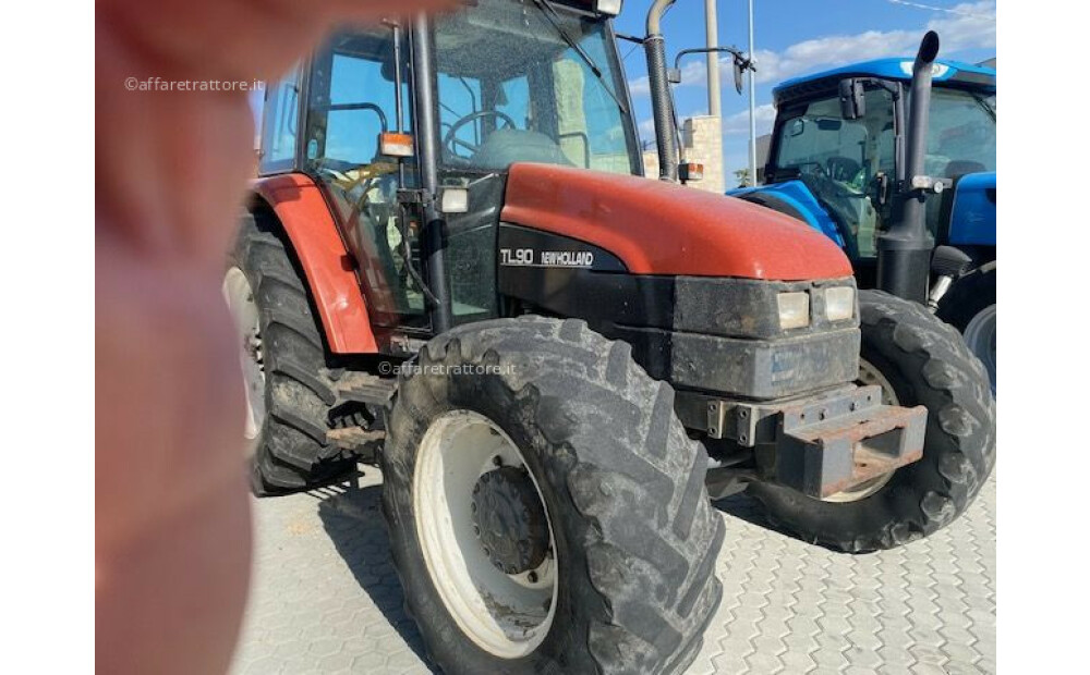 NEW HOLLAND TL 90 Usato - 3