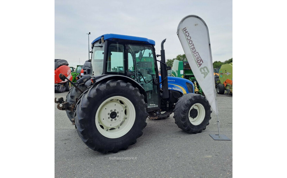 New Holland T4050 DELUXE Używany - 4