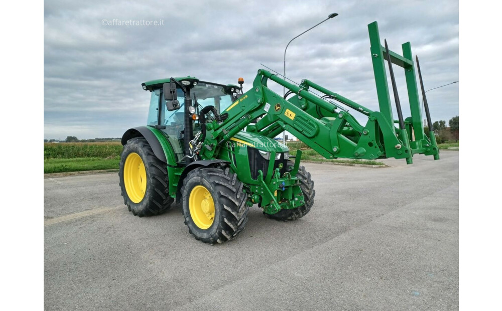 John Deere 5125R Używany - 3