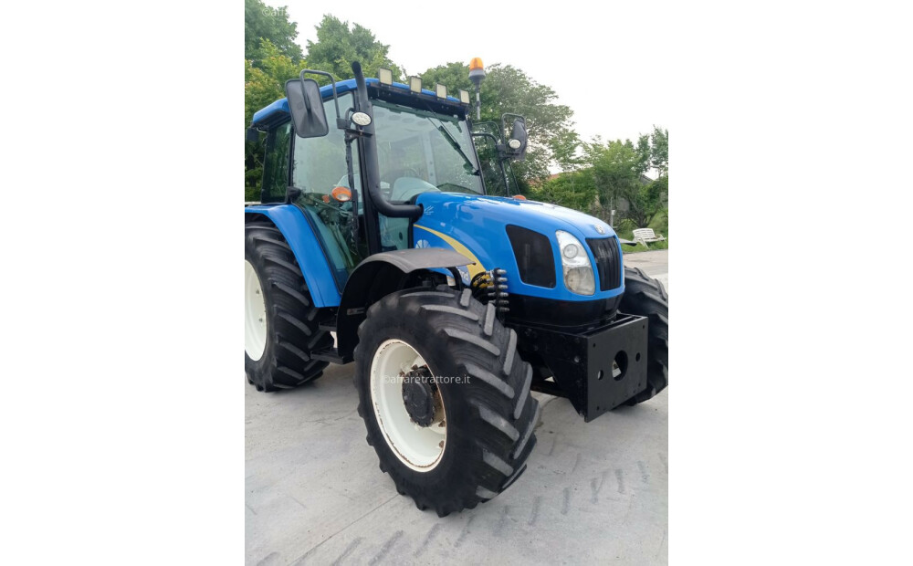 New Holland T5050 Używany - 3