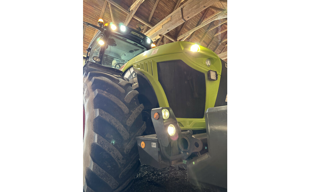 Claas 783 XERION Używane - 3