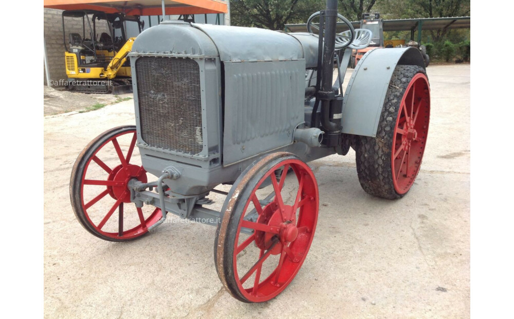 International Harvester IH Używany - 2