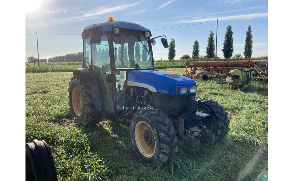 New Holland TN85FA Używane - 1