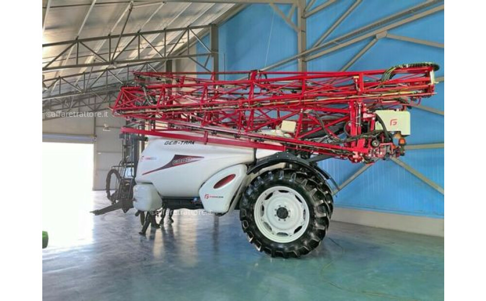 FarmGem Feldspritze / Sprayer / Pulvérisateur / Pulverizador de campo / Atomizzatore da campo / Опрыскиватель GemTrak 6000 l 36 m Nowy - 5