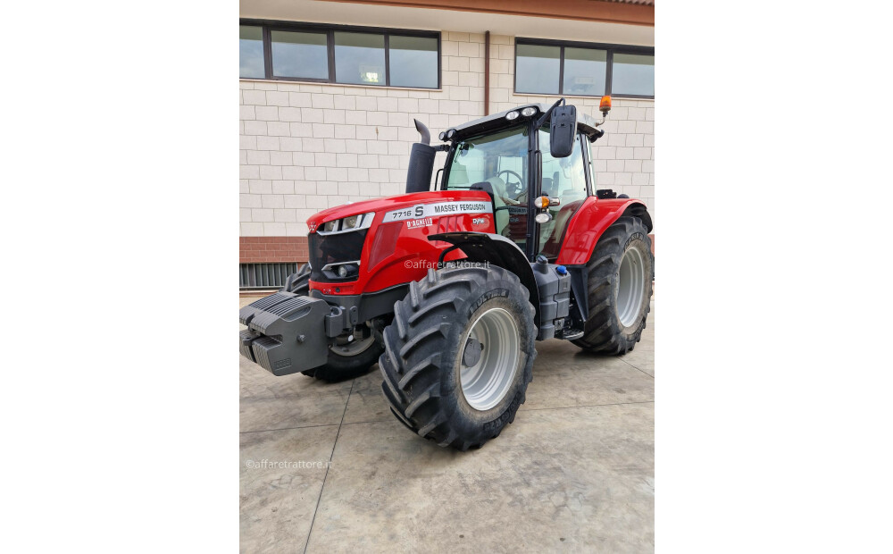 MASSEY FERGUSON 7716S DYNA6 Używane - 2