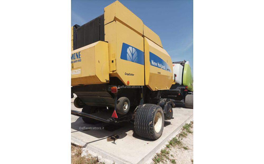 New Holland BR 750 A crop cutter Używane - 5