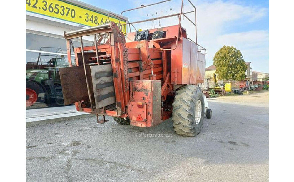 Hesston - Fiatagri 4800 Używany - 9