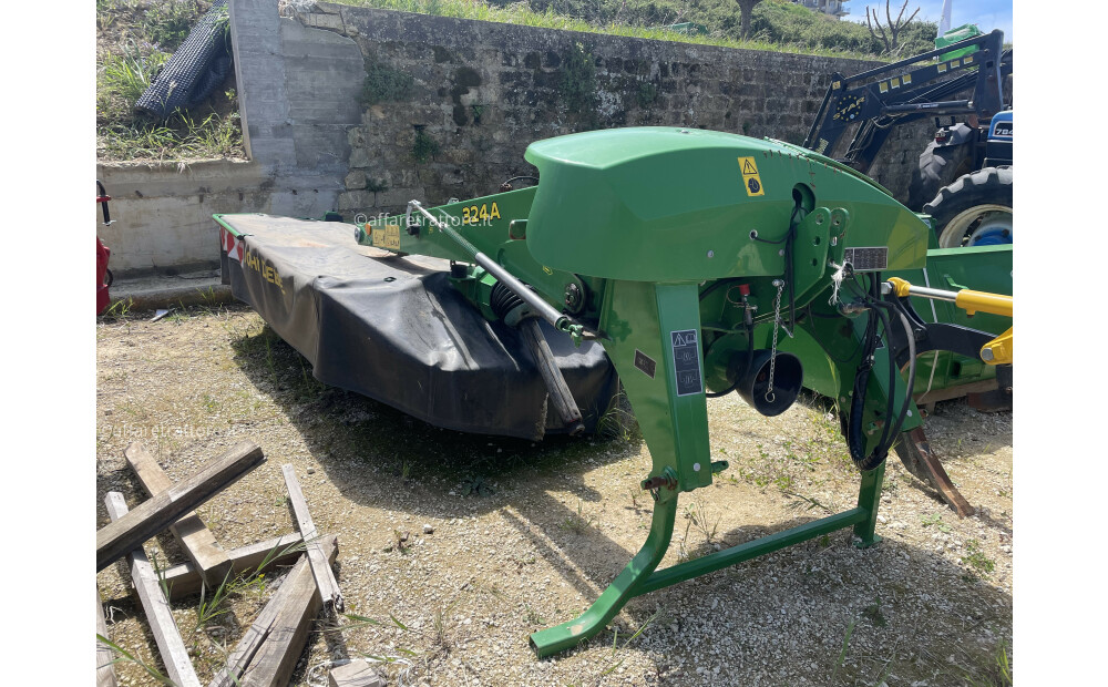 John Deere 324 A Usato - 2