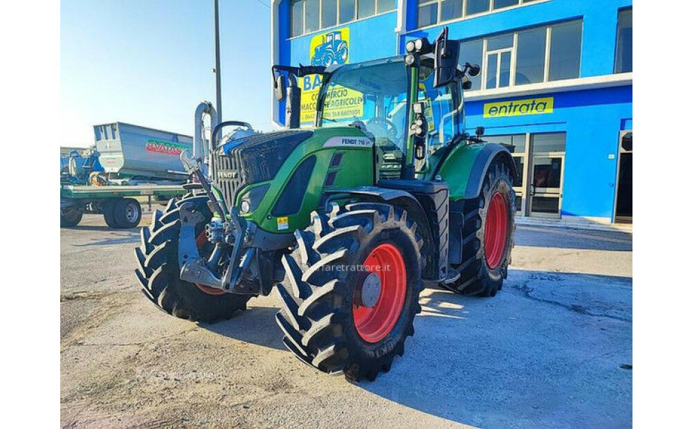 Fendt 718 Vario Używany - 2