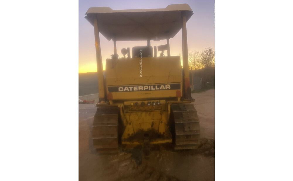 Caterpillar d4 e sa Używane - 3