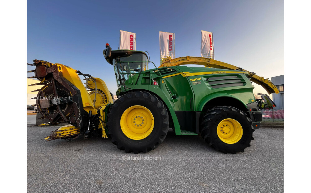 John Deere 8800 Używany - 2