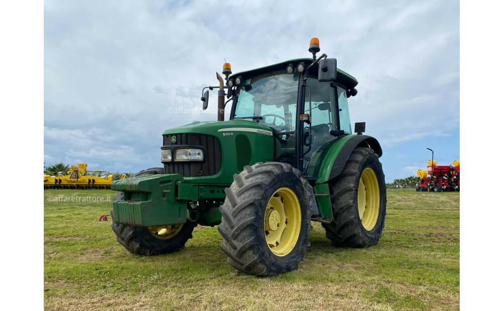 John Deere 5100 Używane - 1