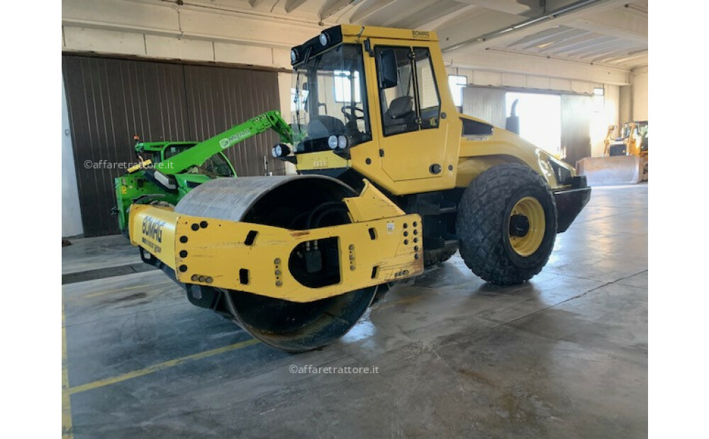 BOMAG BW 211 D-4 Usato - 6