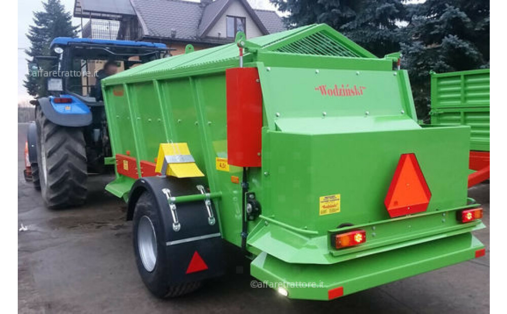 95743 Miststreuer / Manure spreader / Épandeur à fumier / Spandiletame / Разбрасыватель органического удобрения / Rozrzutnik obornika Nowy - 5