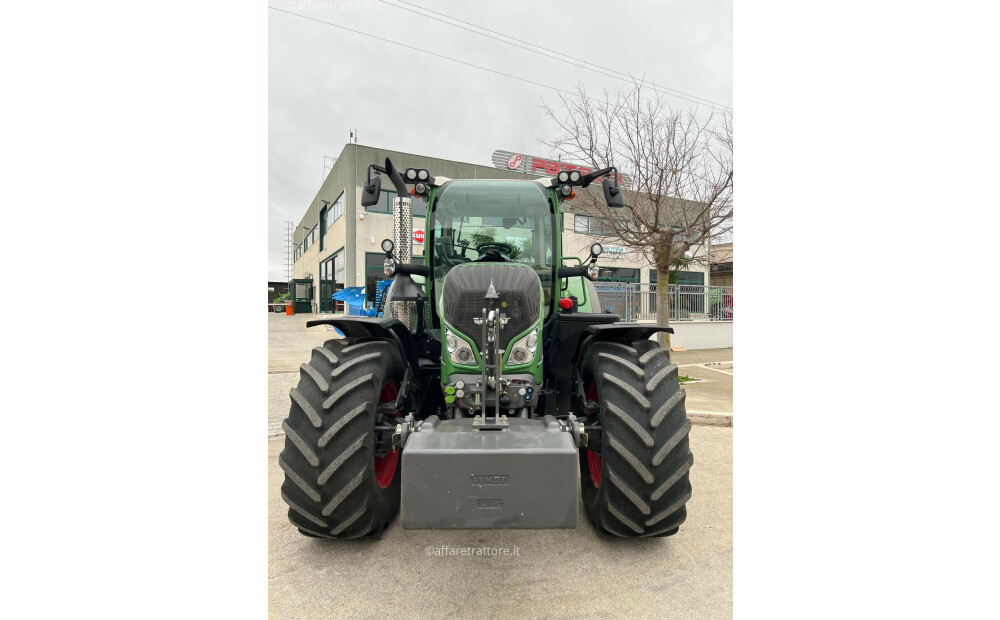 Fendt 716 VARIO S4 PROFI PLUS Używane - 1