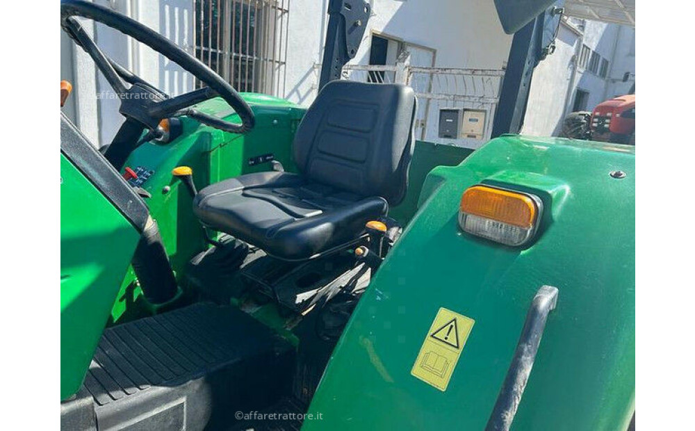 John Deere 5055 E Usato - 3