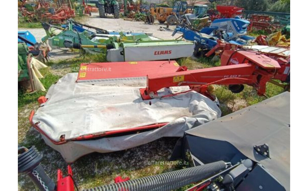 Kuhn 243 R LIFT CONTROL Używany - 3