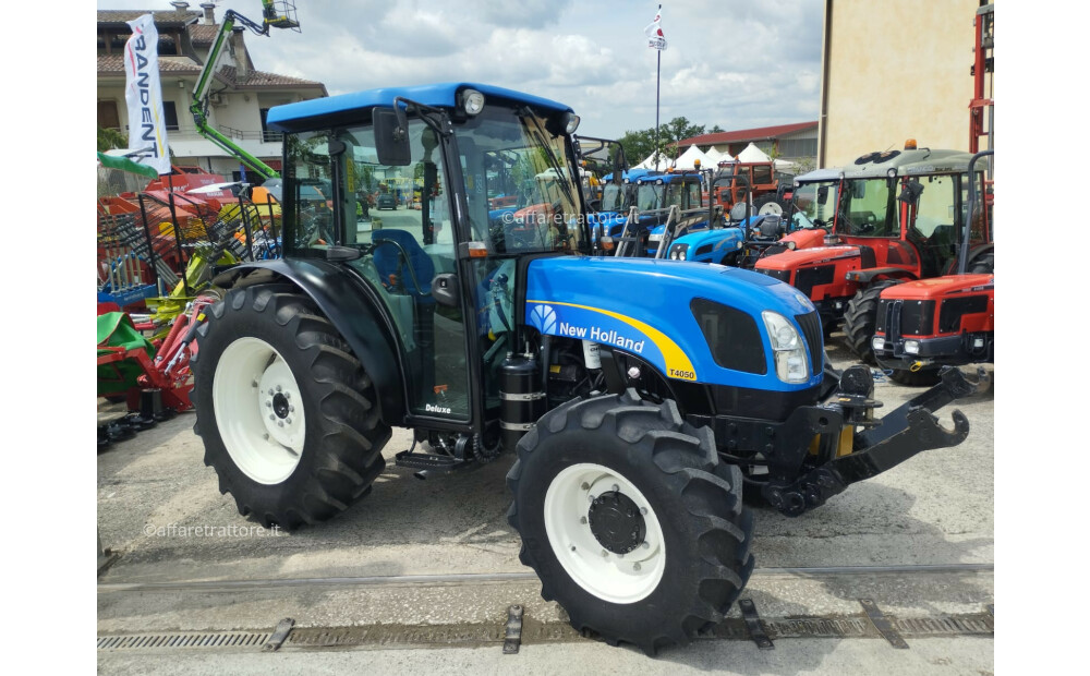 New Holland T4050 Używane - 1