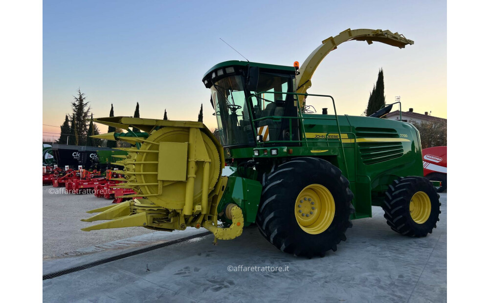 John Deere 7700 Używane - 3