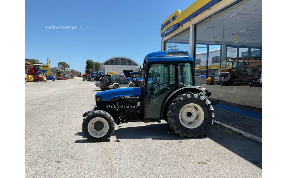 New Holland TN75F Używany - 4