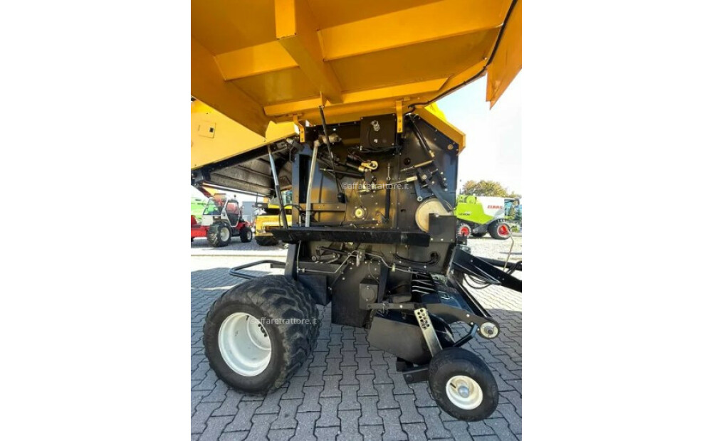 New Holland BR6090 Używane - 5