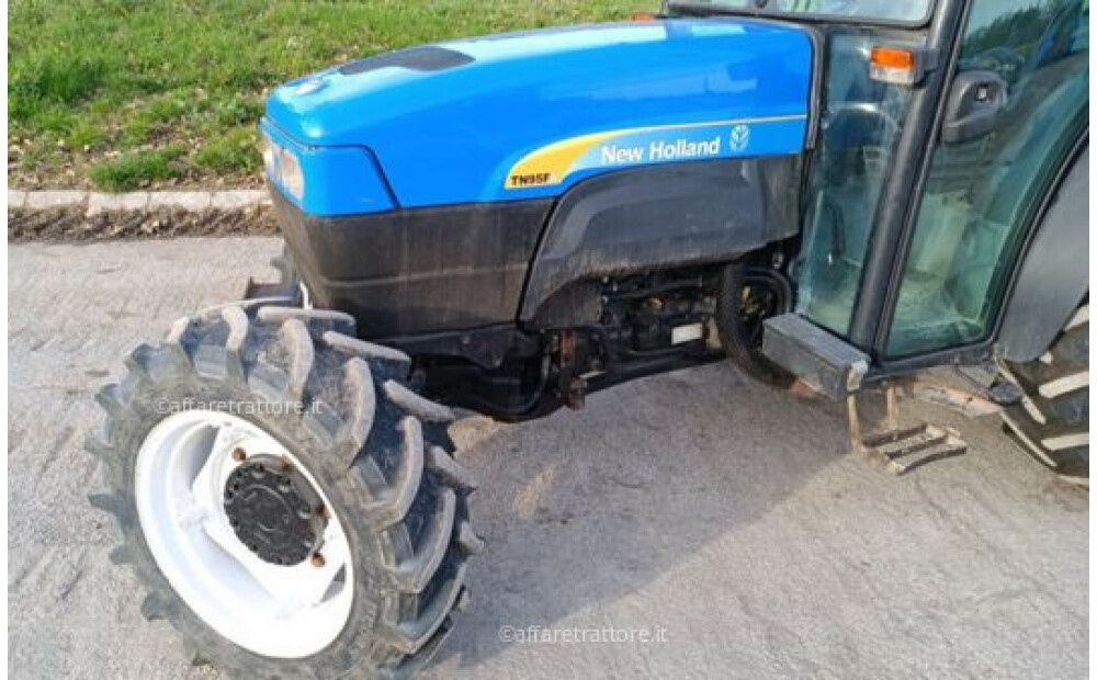 New Holland TN95FA Używany - 4