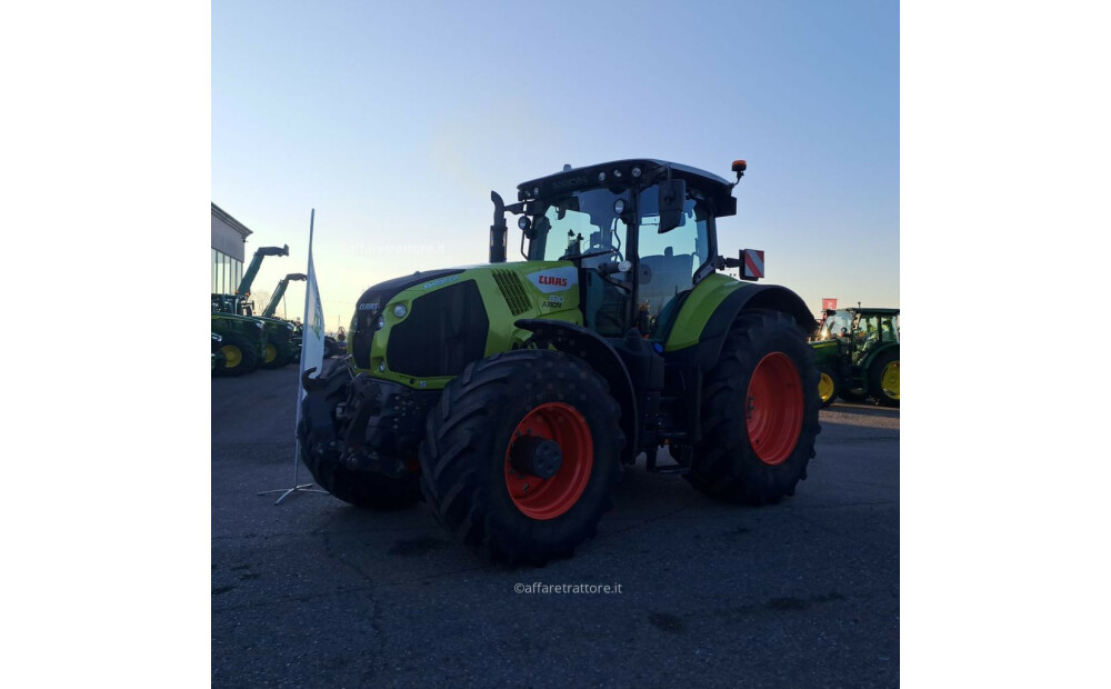 Claas AXION 830 CMATIC Używany - 1