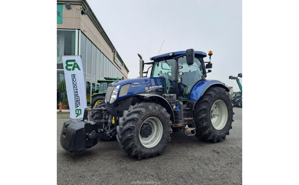 New Holland T7.270 AUTOCOMMAND BLUE POWER Używany - 2