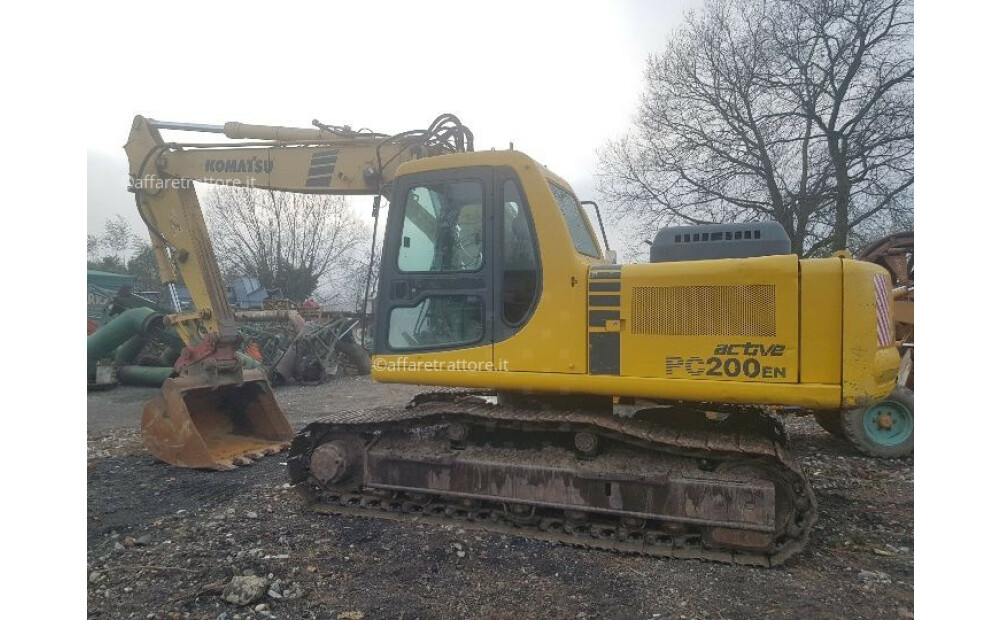 Komatsu PC200-6K Używany - 2