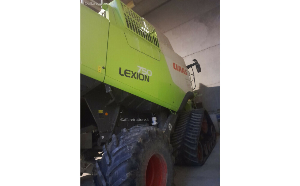 Claas LEXION 750 RISO Używane - 8