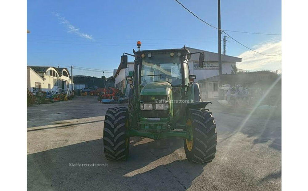 John Deere 5820 Używany - 16