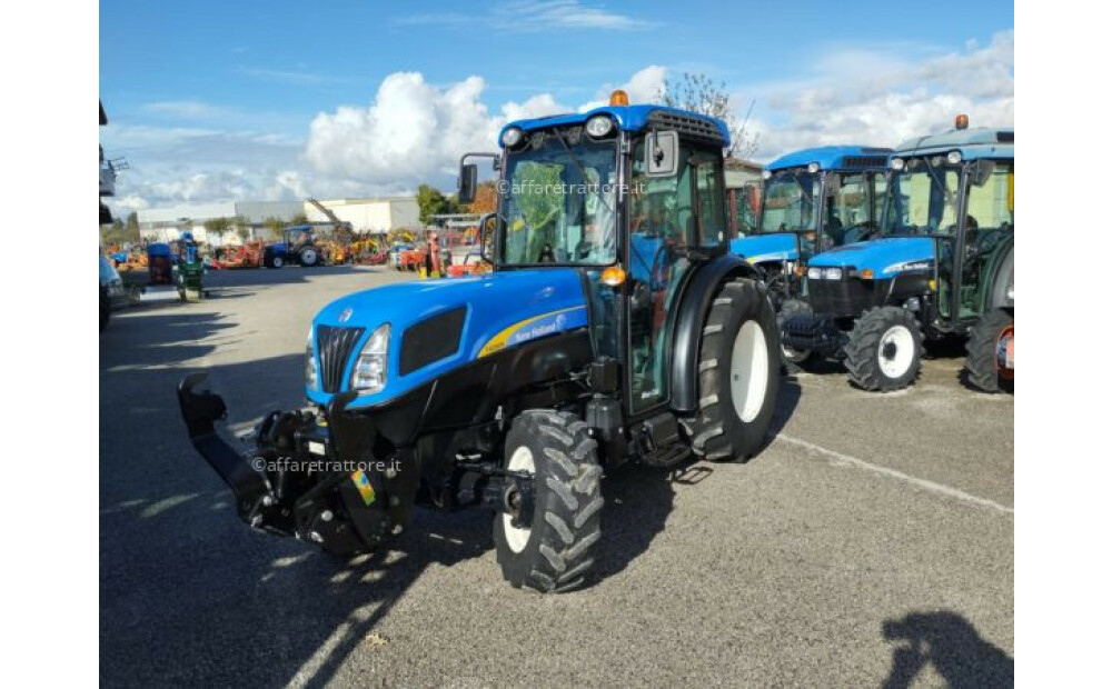 New Holland T4050 N Używane - 14