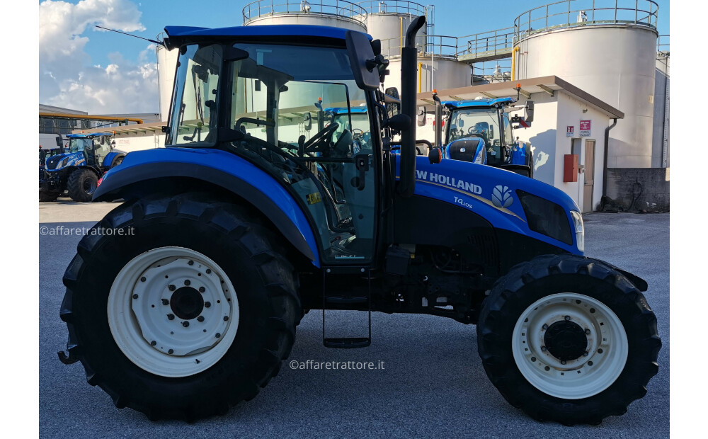 New Holland T4.105 Dual Command ze zsynchronizowanym WOM i osią przednią SuperSteer. - 3