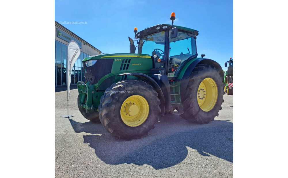 John Deere 6210R Używany - 2