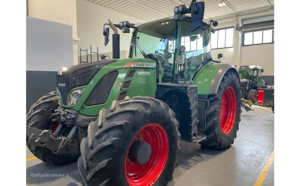 Fendt 724 PROFI PLUS Używany - 2