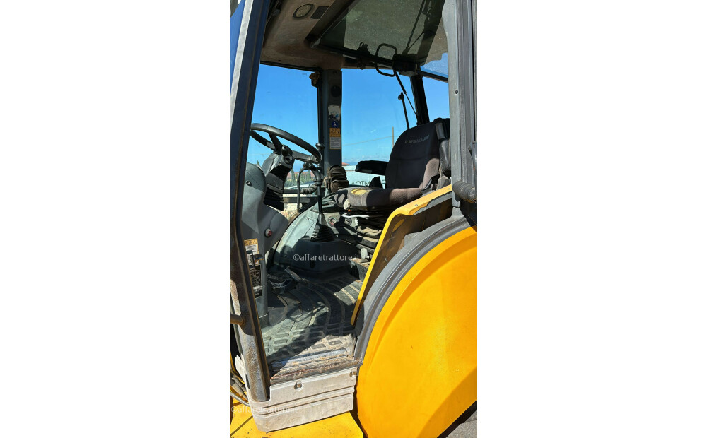 NEW HOLLAND B115-4PS Używane - 2