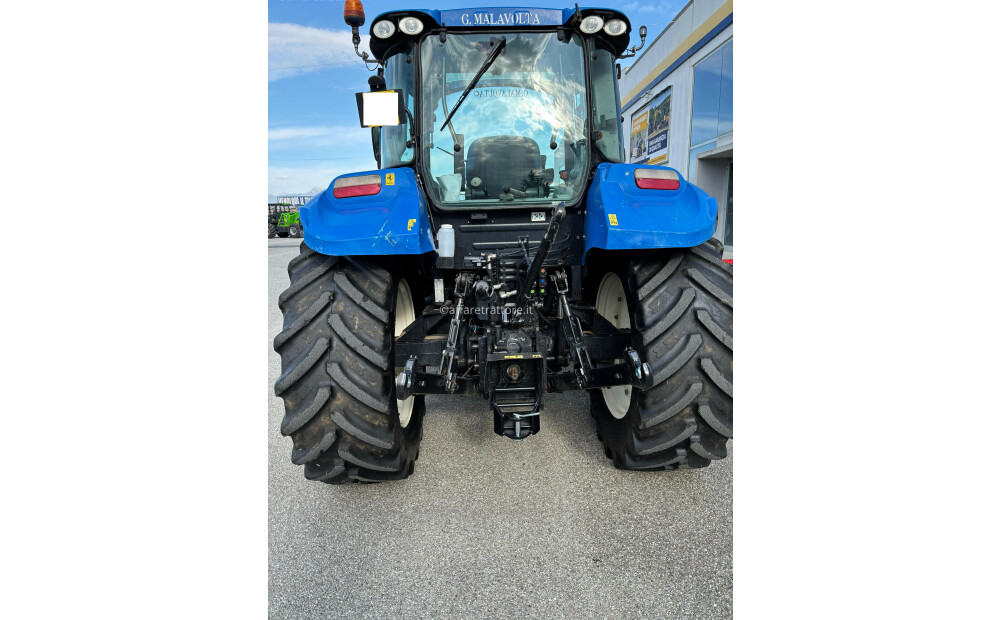 Używany ciągnik New Holland T5 105 - 3