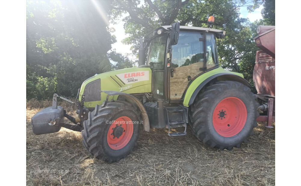 Claas ARION 420 Używany - 1