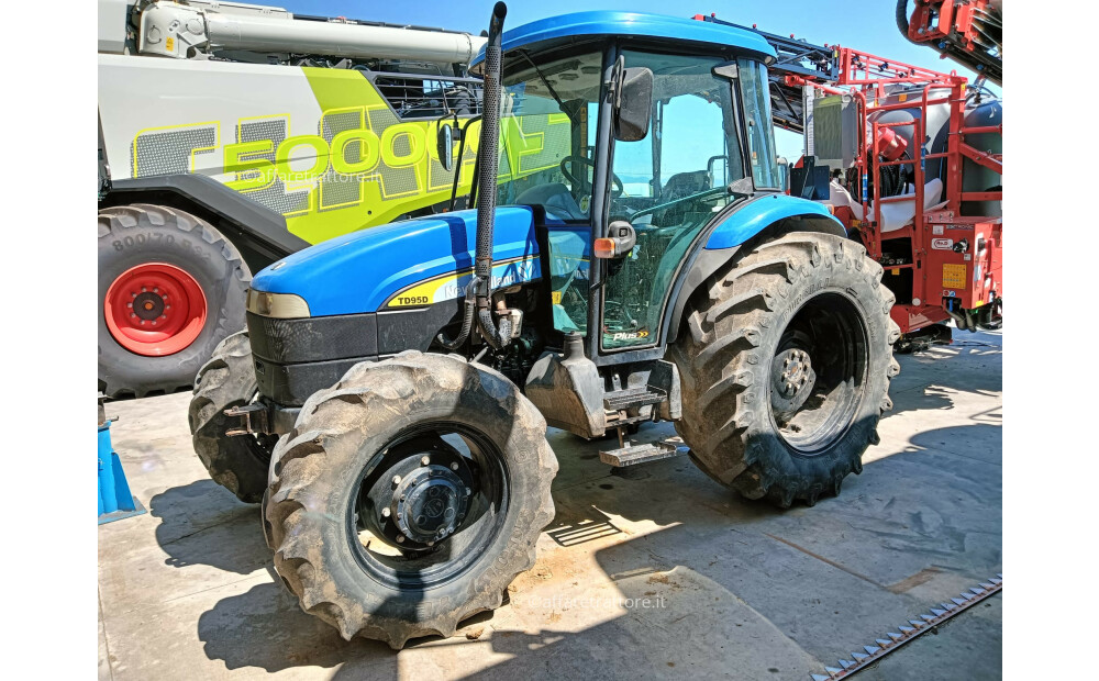 New Holland TD95 Używane - 6