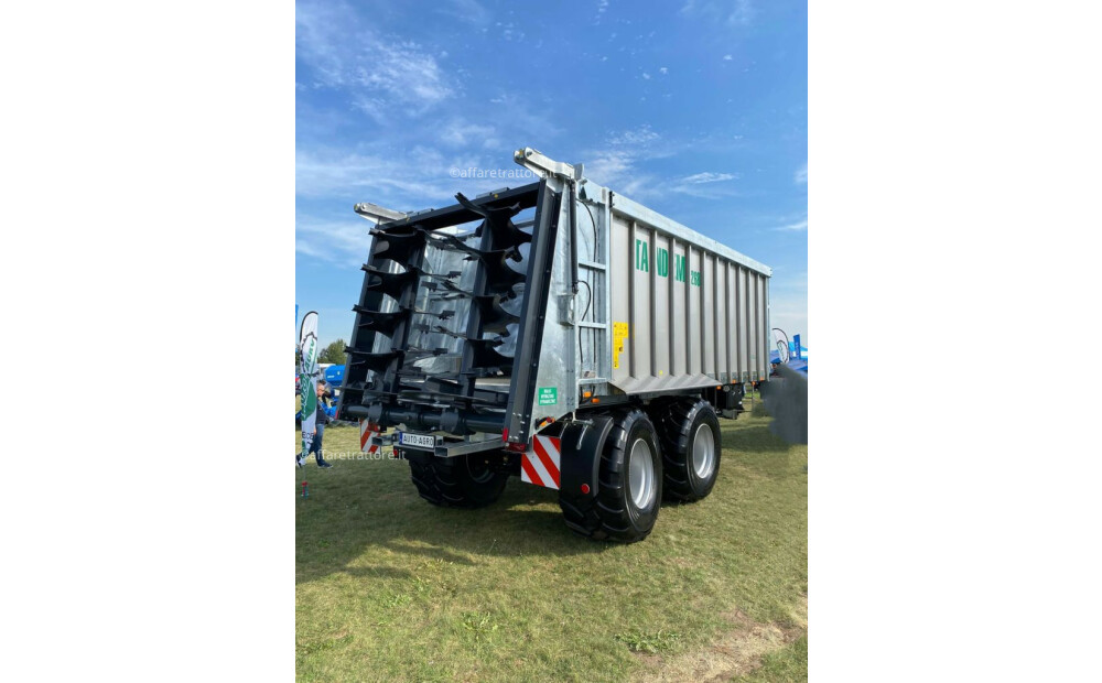 94477 Mistreuer / Manure spreader / Epandeur à fumier / Rimorchio spandiletame / Разбрасыватель органических удобрений / Rozrzutnik obornika Tandem N268 Nowy - 3