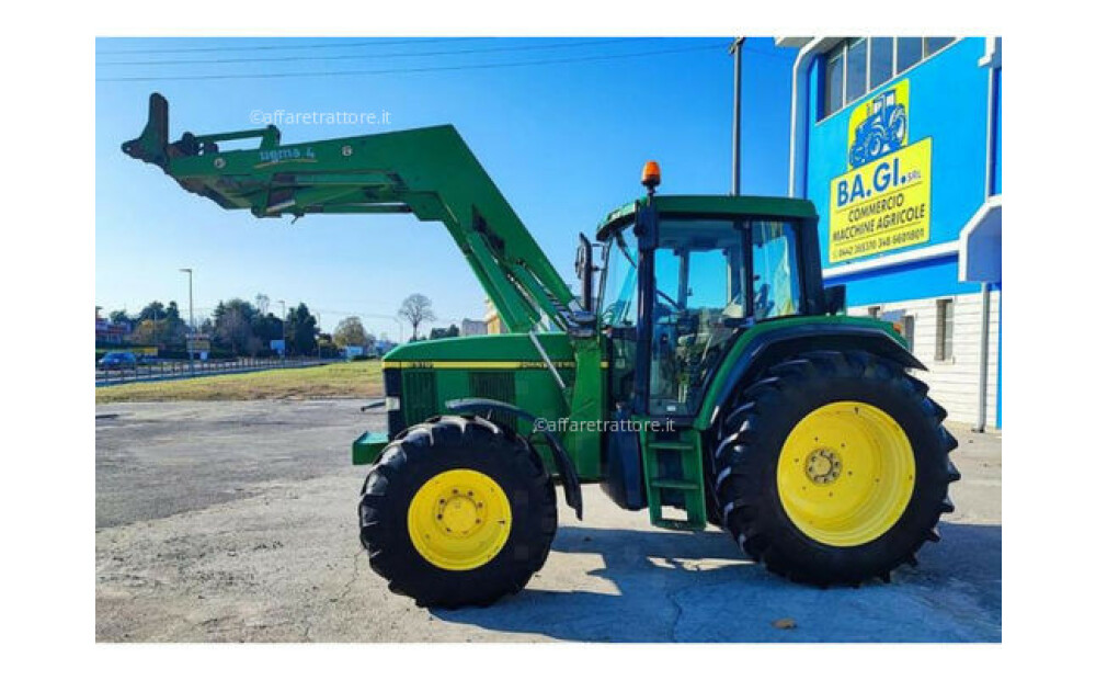 Używany John Deere 6510 - 12