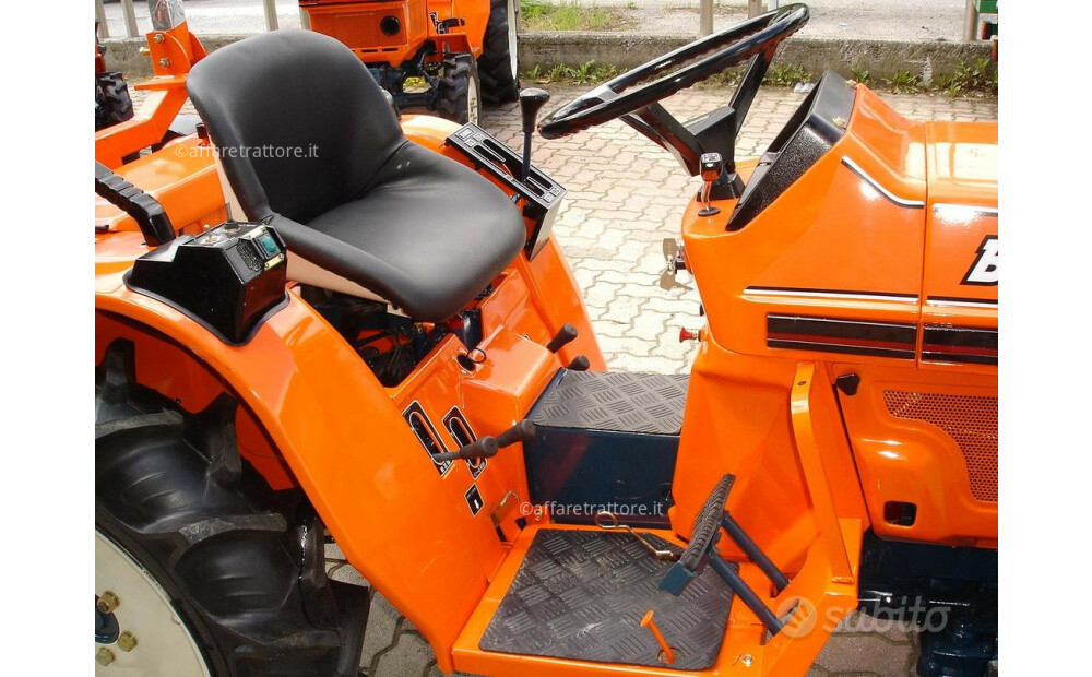 Kubota Bulltra B1-16 Usato - 4