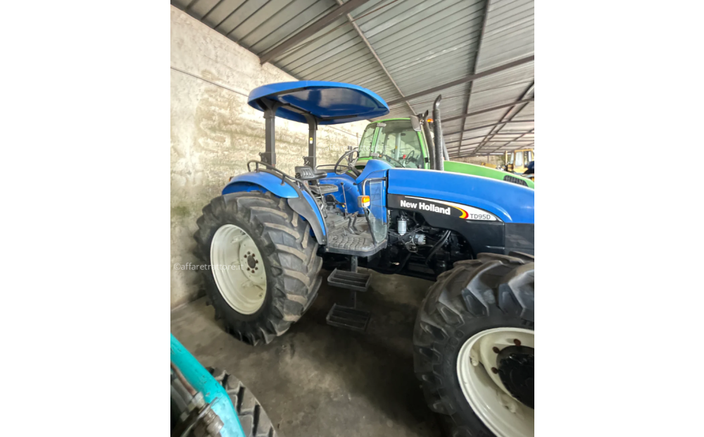 New Holland TD95 Używane - 3