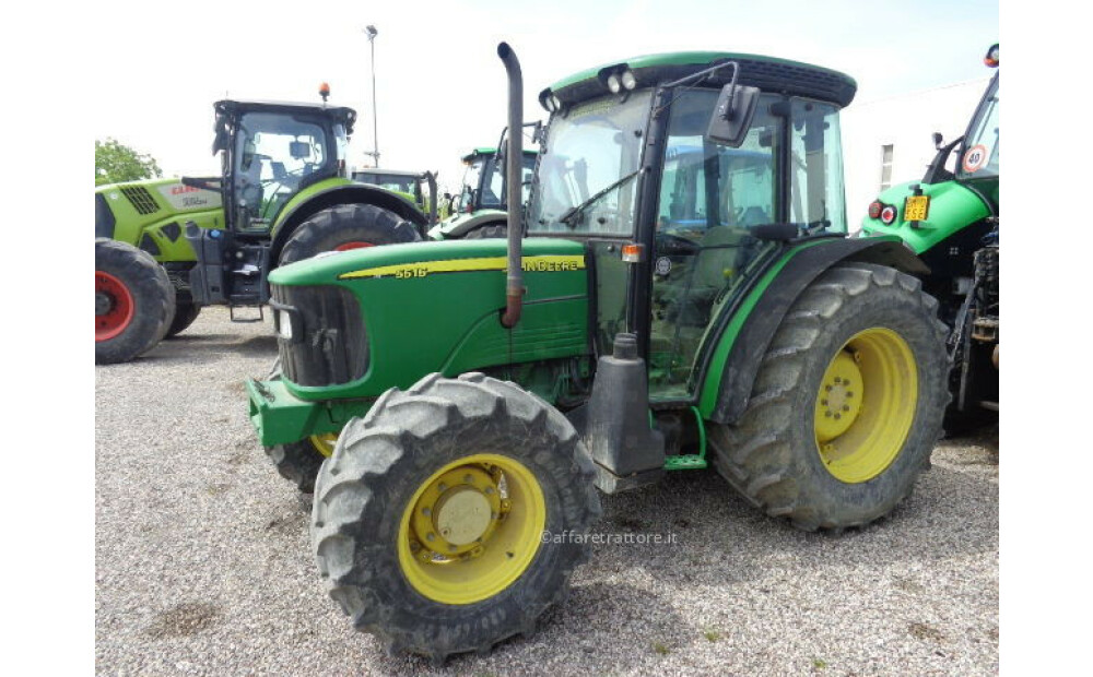 Używany John Deere 5515 - 4