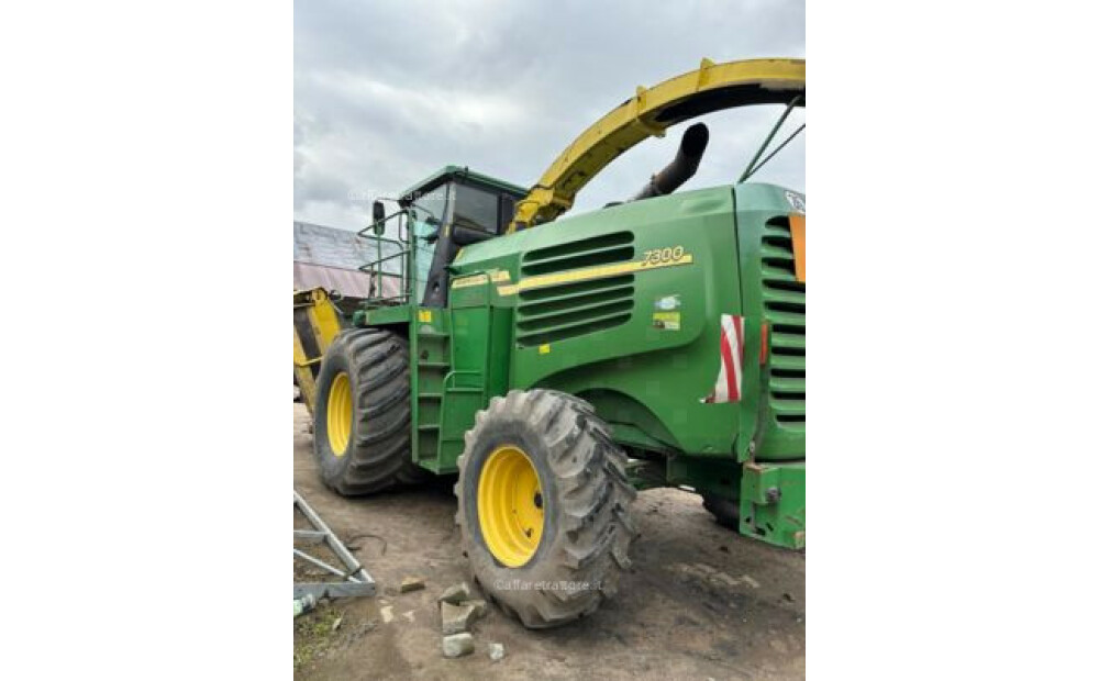 John Deere 7300 Usato - 6