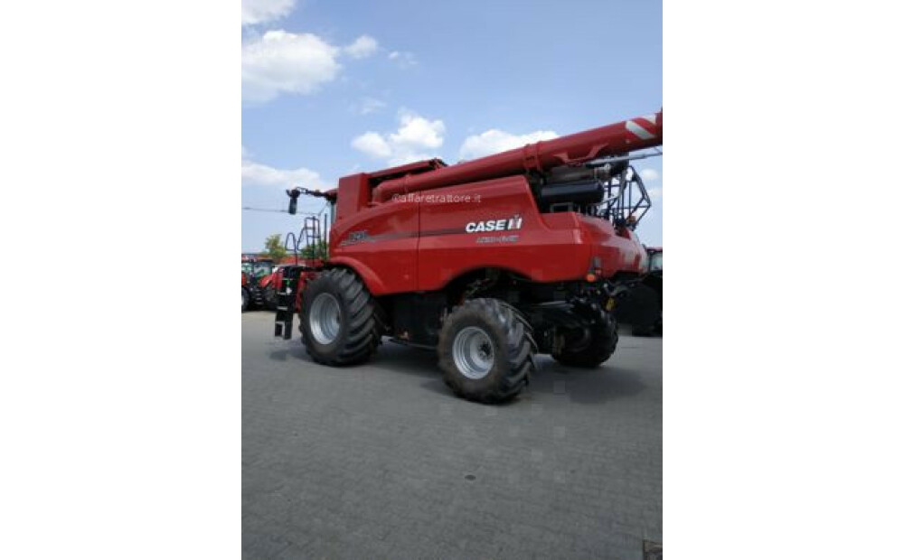 Case IH Axial-Flow 8250 4WD Usato - 6