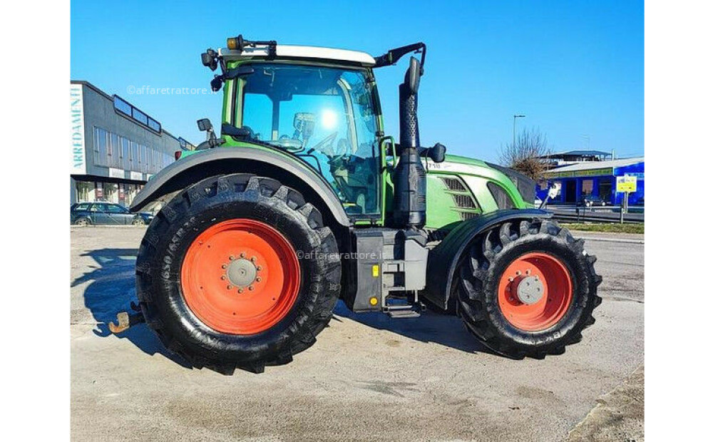 Fendt 718 Vario Używany - 4